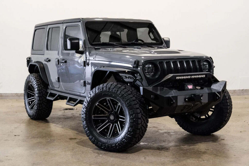 2021 Jeep Wrangler Unlimited Sport S 4X4 Lifted, Rocky Ridge, Bumpers