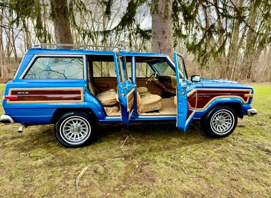1988 Jeep Wagoneer Grand by Classic Gentleman