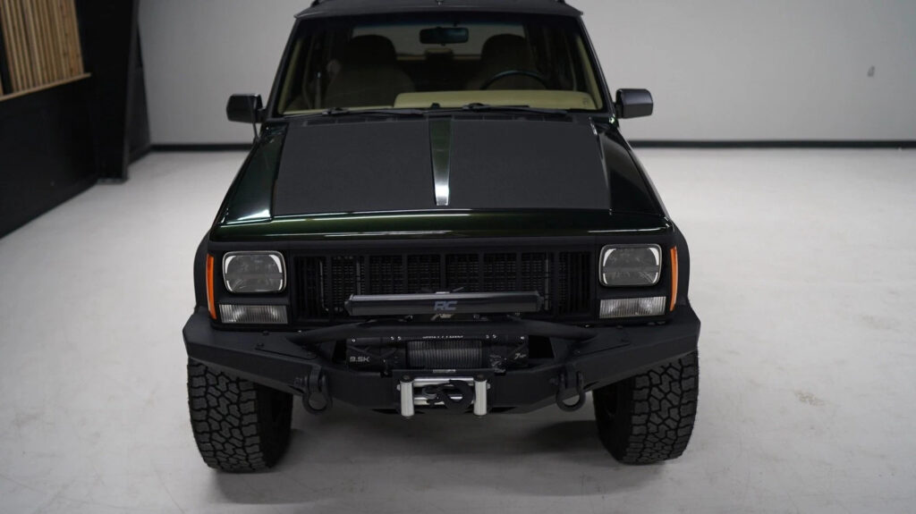 1995 Jeep Cherokee Restored BY DAS