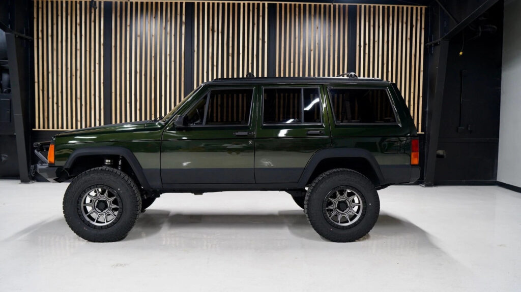 1995 Jeep Cherokee Restored BY DAS