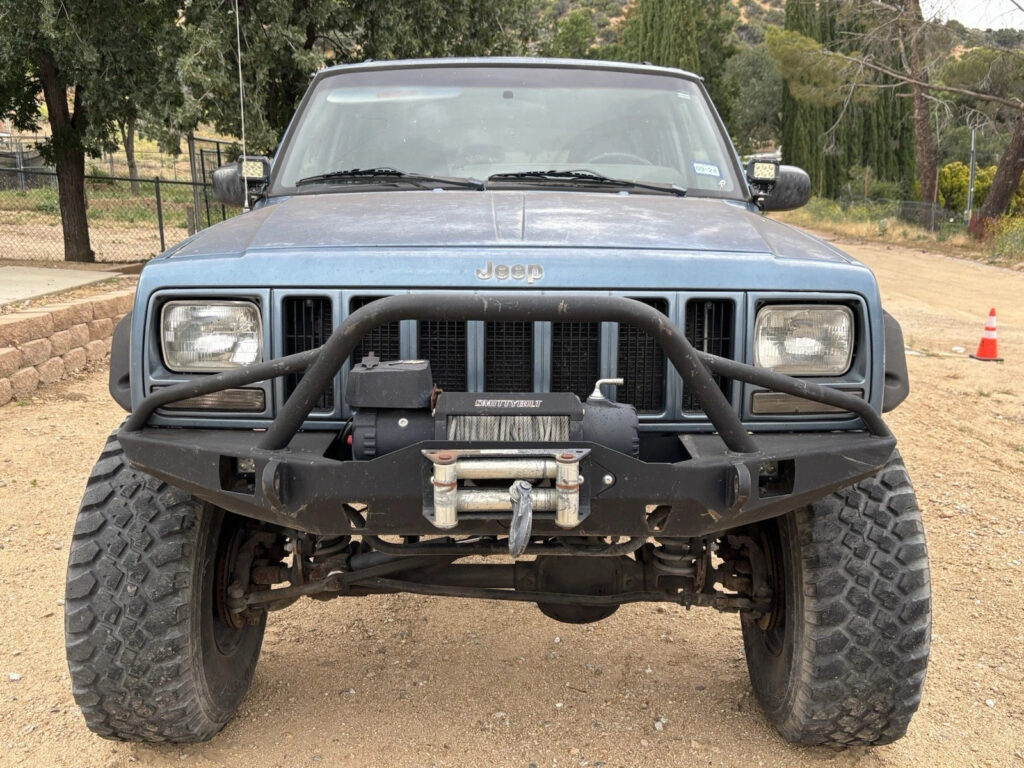 1999 Jeep Cherokee Sport