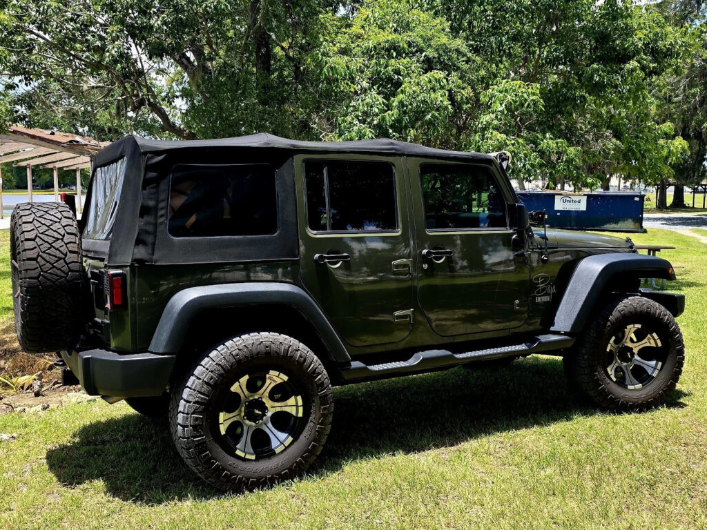 2015 Jeep Wrangler Sport