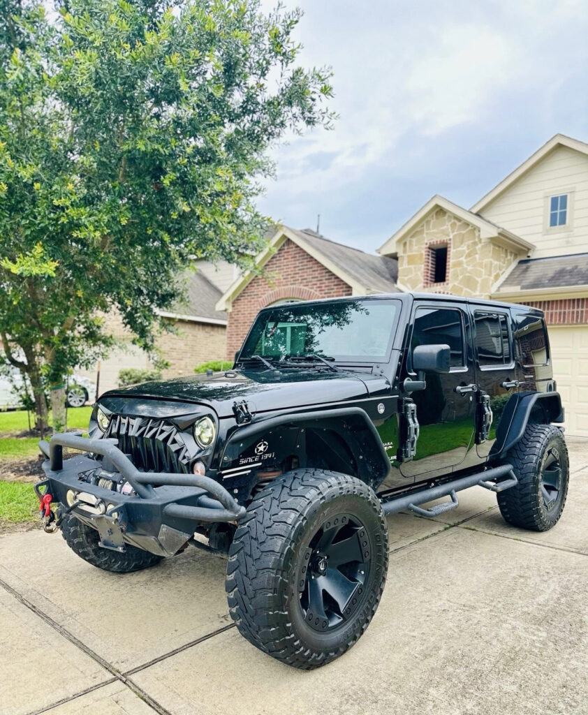 2016 Jeep Wrangler Sahara
