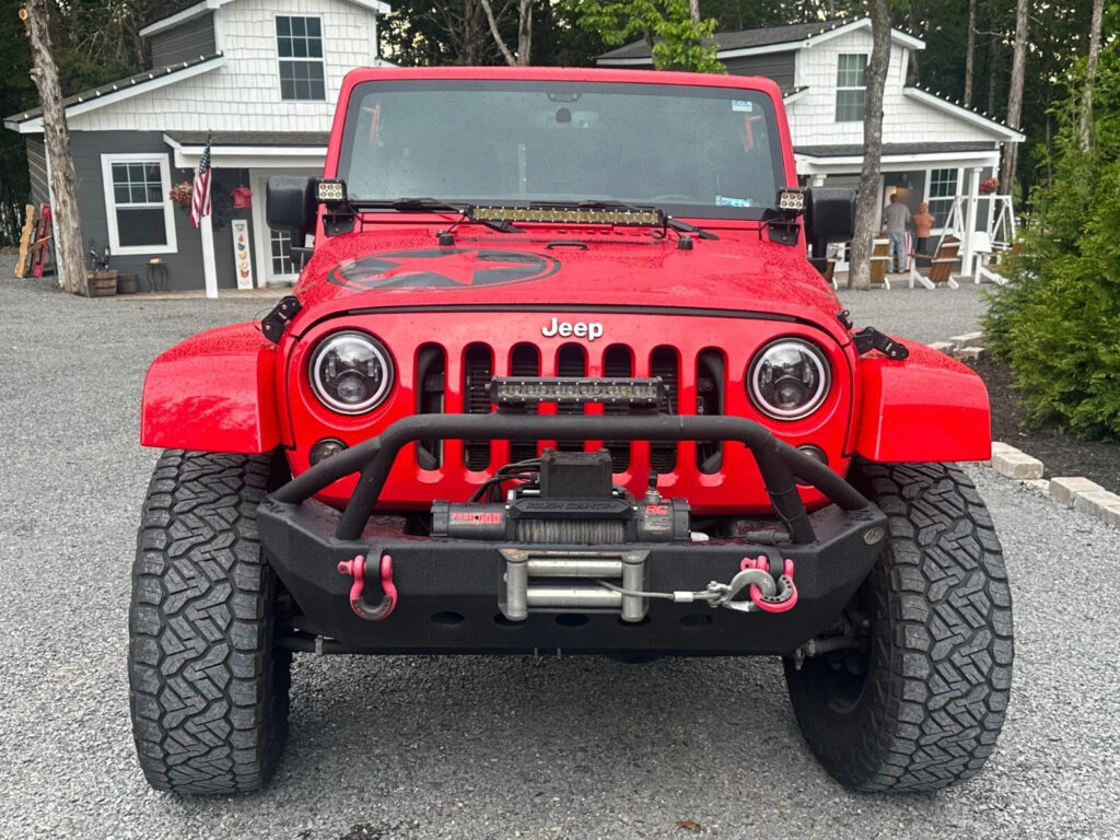 2016 Jeep Wrangler Sport