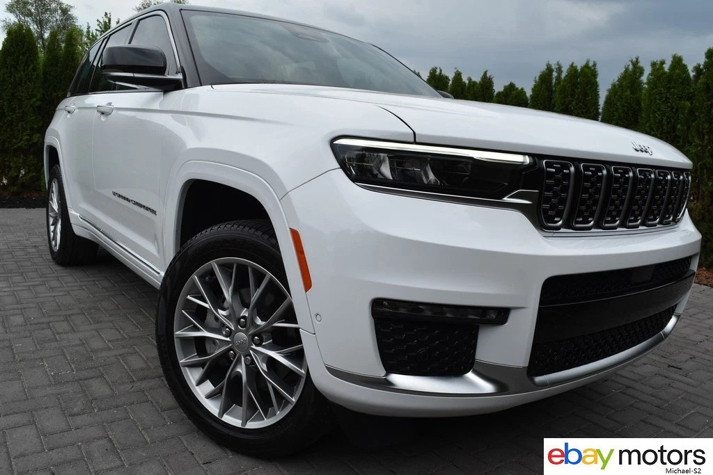 2023 Jeep Grand Cherokee 3.6L Summit-Edition(sticker New WAS $66,780)