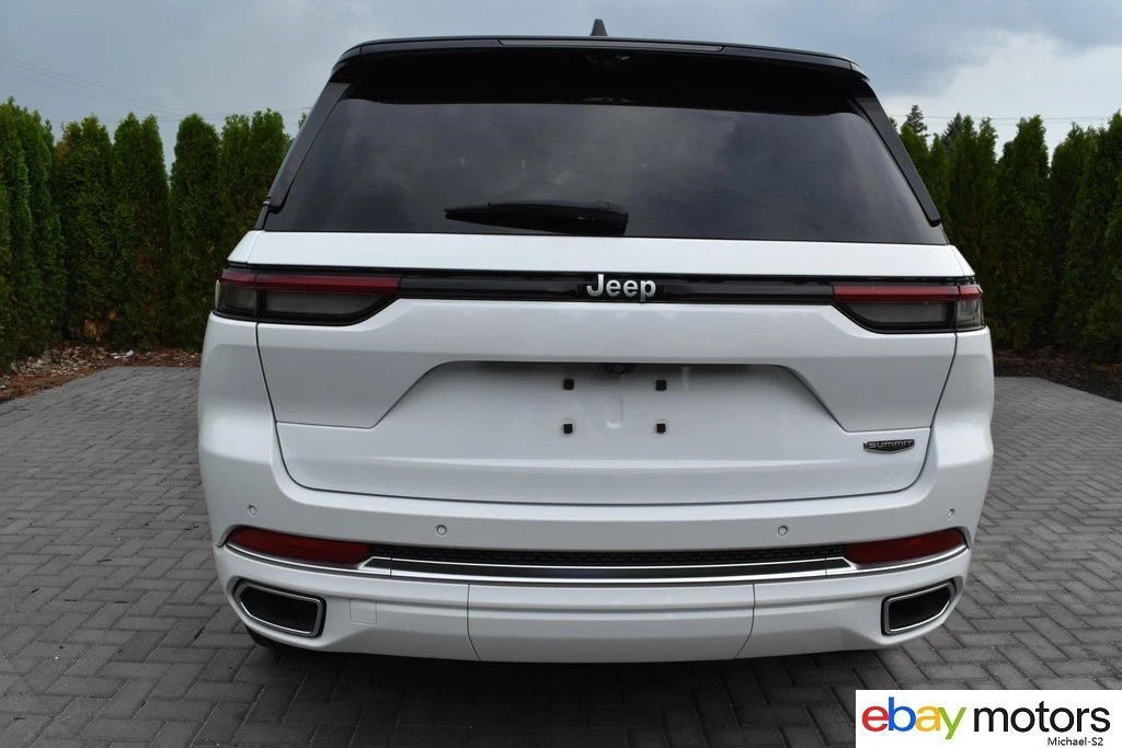 2023 Jeep Grand Cherokee 3.6L Summit-Edition(sticker New WAS $66,780)