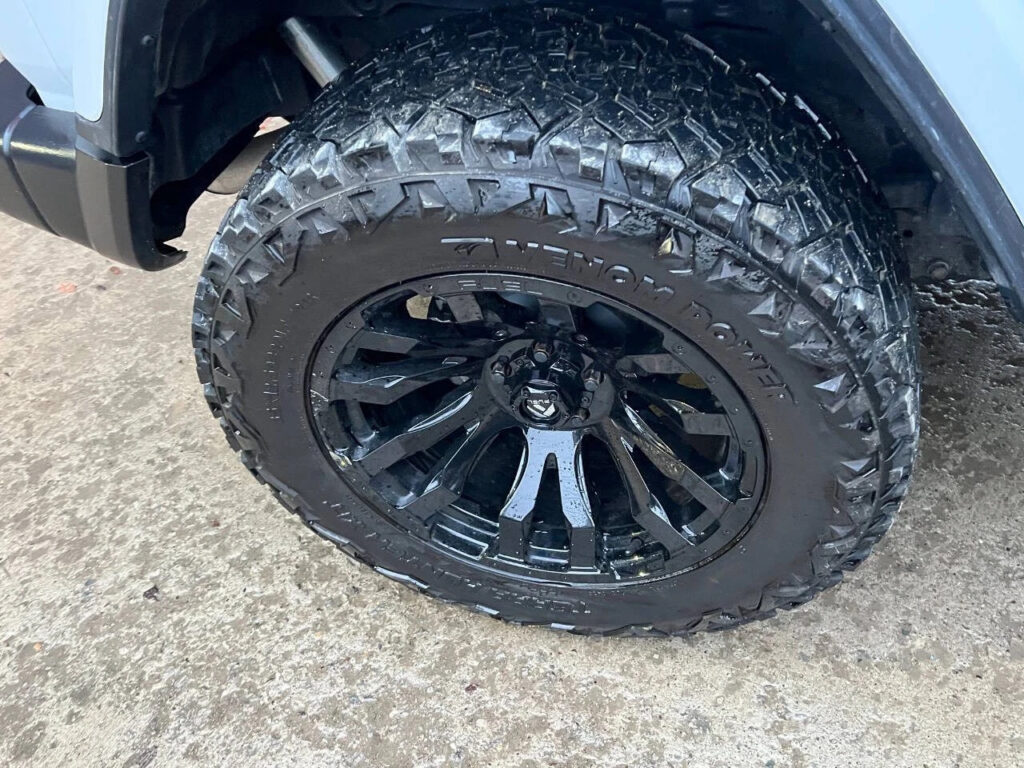 2024 Jeep Wrangler Sahara 4×4 4dr SUV