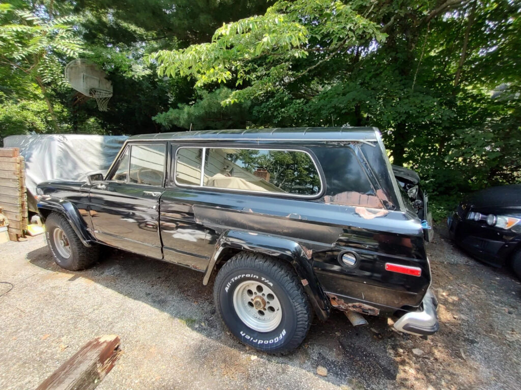 1982 Jeep Cherokee Laredo