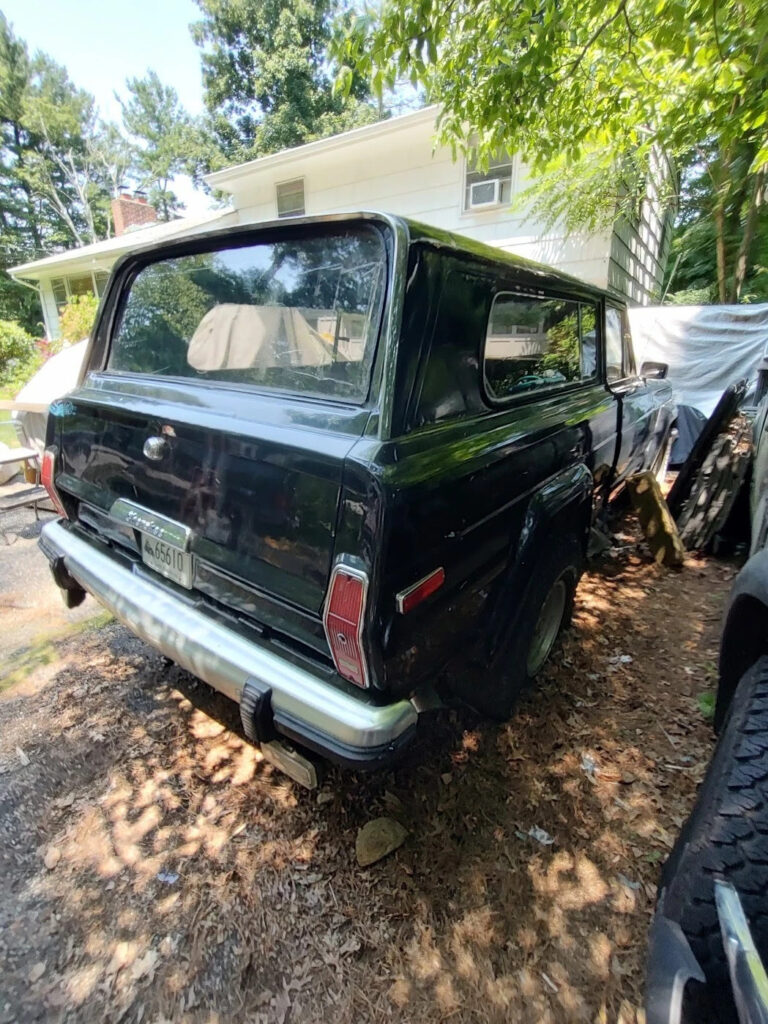 1982 Jeep Cherokee Laredo