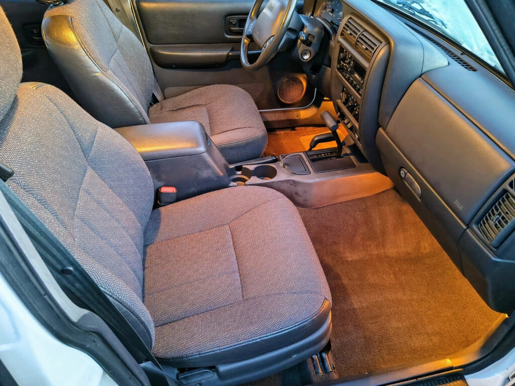 1999 Jeep Cherokee Classic