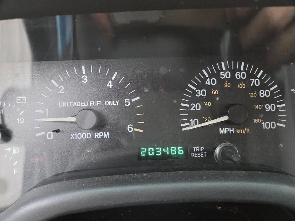 1999 Jeep Cherokee Sport