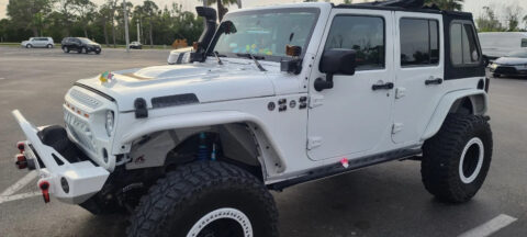2014 Jeep Wrangler 4 DR Pampered Custom Street ROCK Crawler JK JKU na prodej