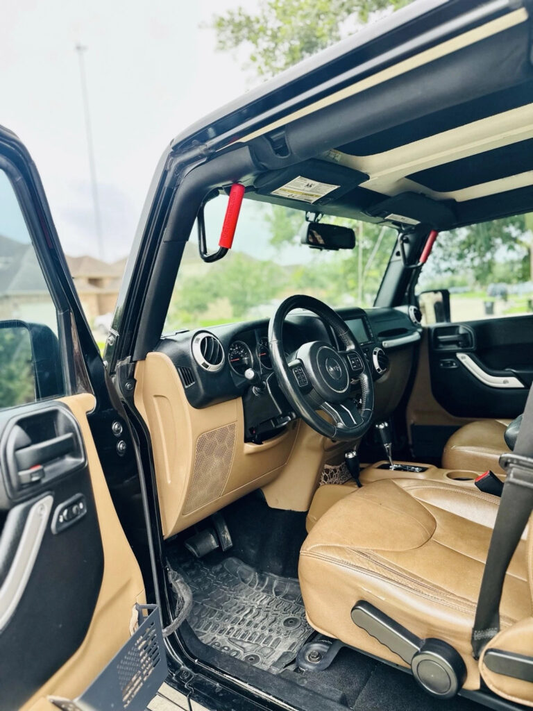 2016 Jeep Renegade Sahara