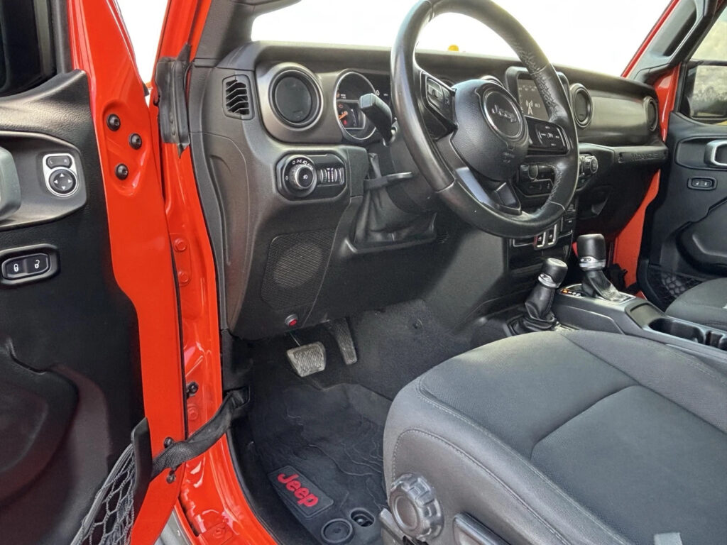 2019 Jeep Wrangler Sport