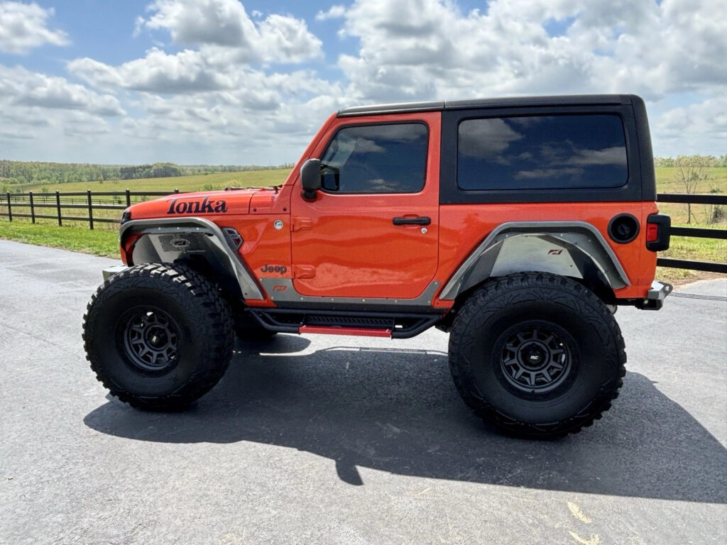 2019 Jeep Wrangler Sport