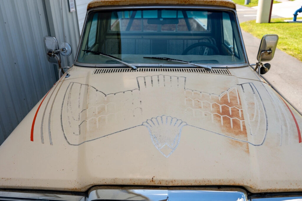 1979 Jeep J10 4×4 Golden Eagle