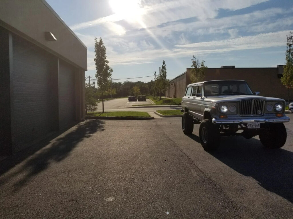1985 Jeep Wagoneer