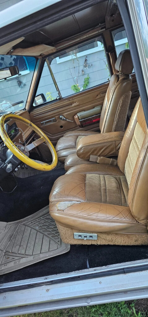 1985 Jeep Wagoneer