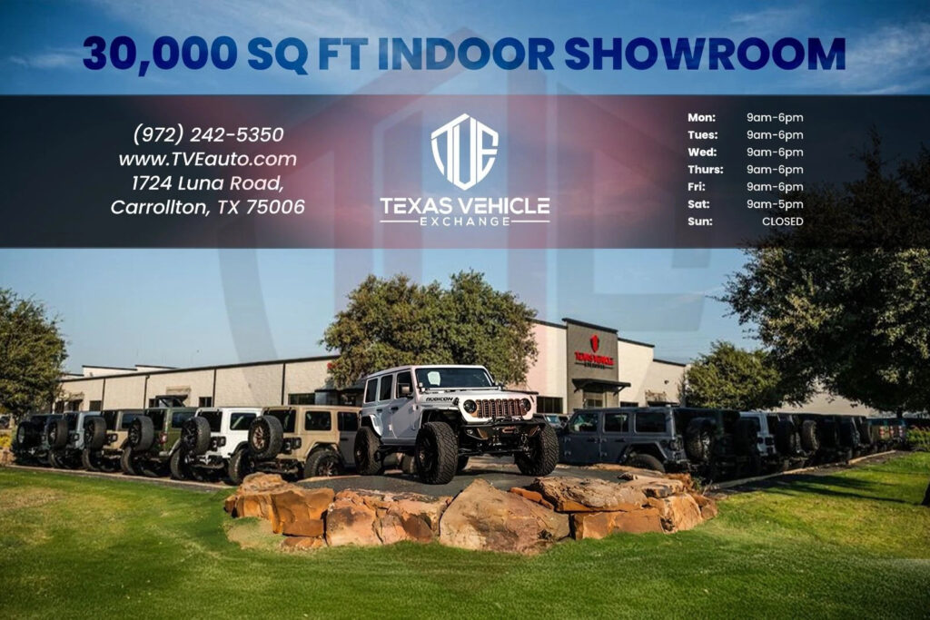 2015 Jeep Wrangler Unlimited Sport 4X4 Lifted, Bumpers, Leds. 90K