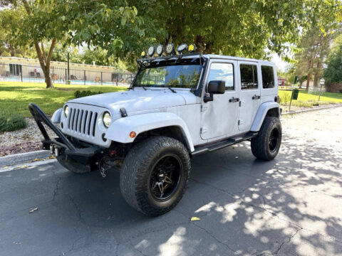 2008 Jeep Wrangler Sahara na prodej