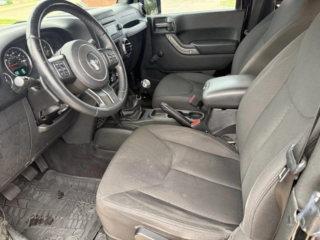 2017 Jeep Wrangler Sport