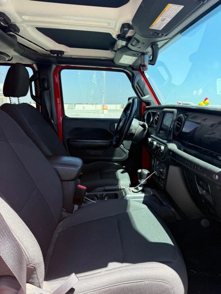2021 Jeep Wrangler Sport