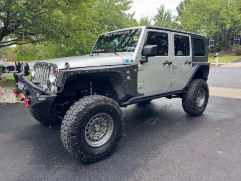 2010 Jeep Wrangler Sahara na prodej