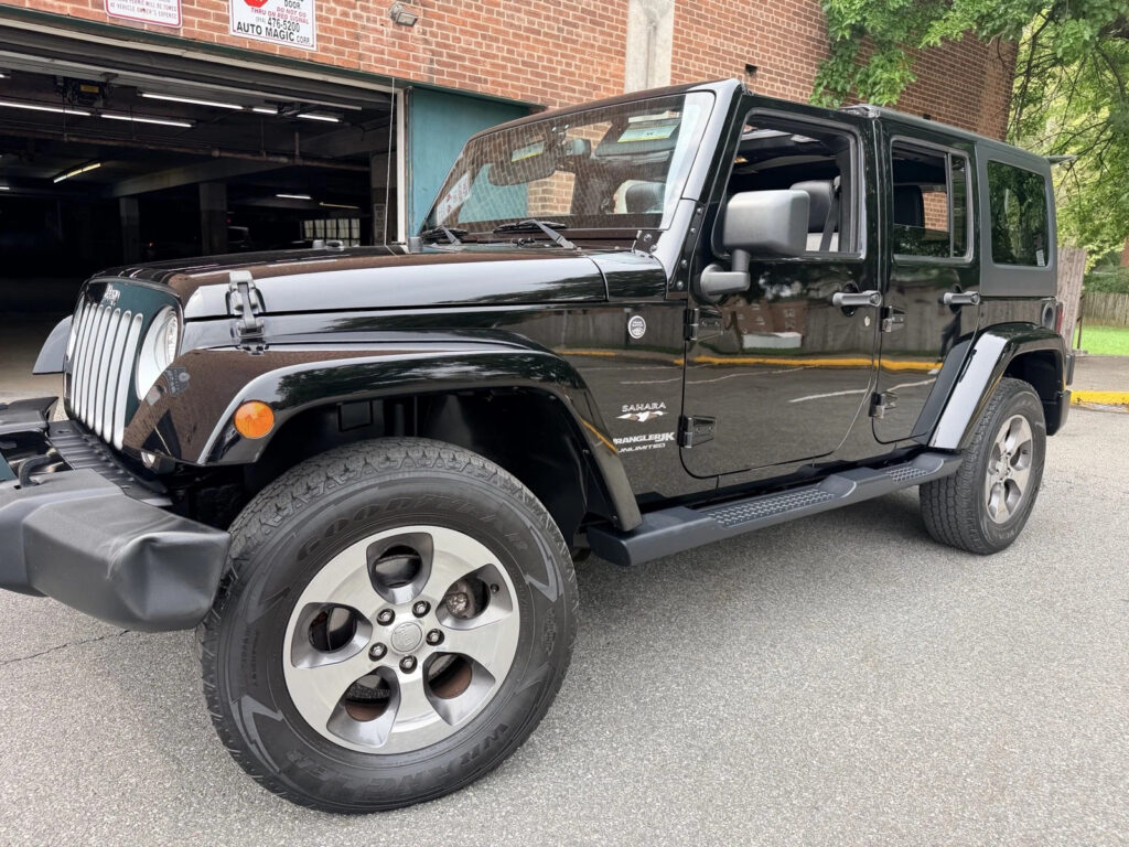 2018 Jeep Wrangler ‼️2 Owners‼️clean Frame‼️leather‼️4×4‼️soft ToP Included